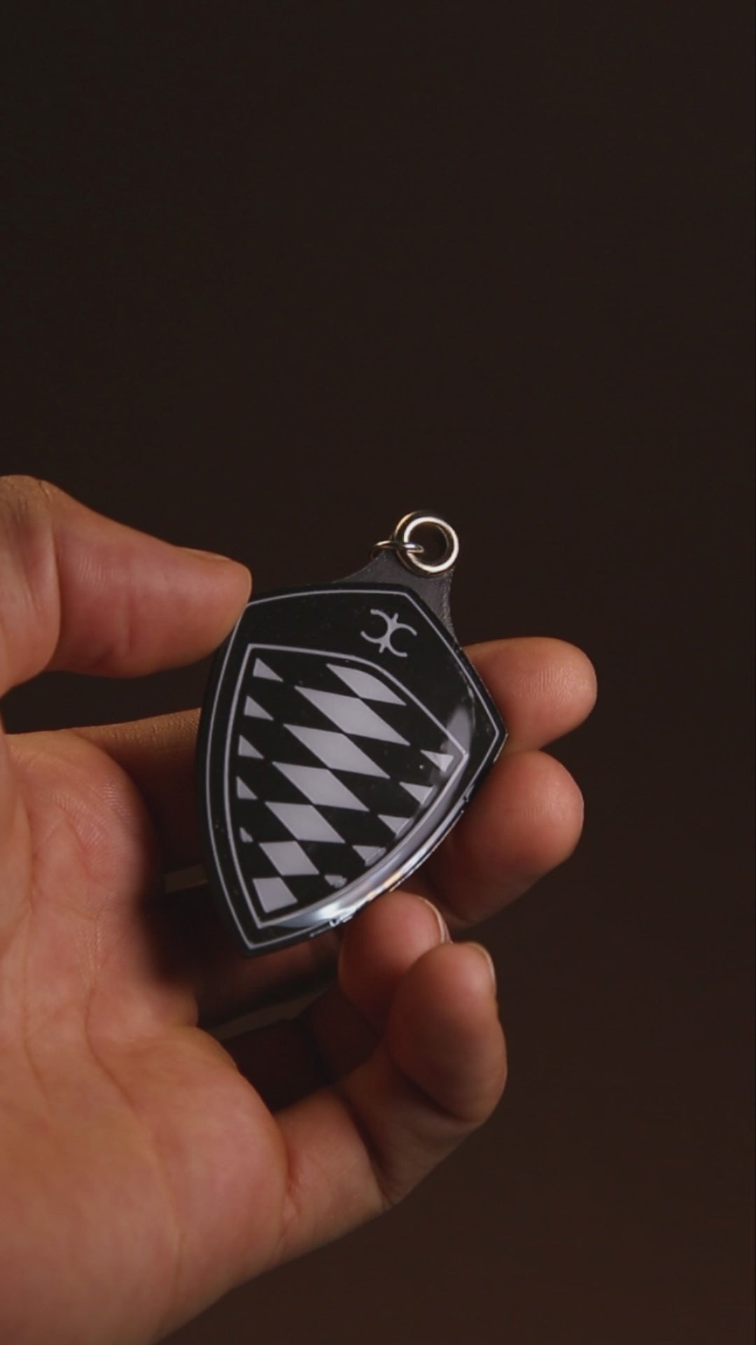 Koenigsegg Wappen Schlüsselanhänger | Acryl, 5 cm
